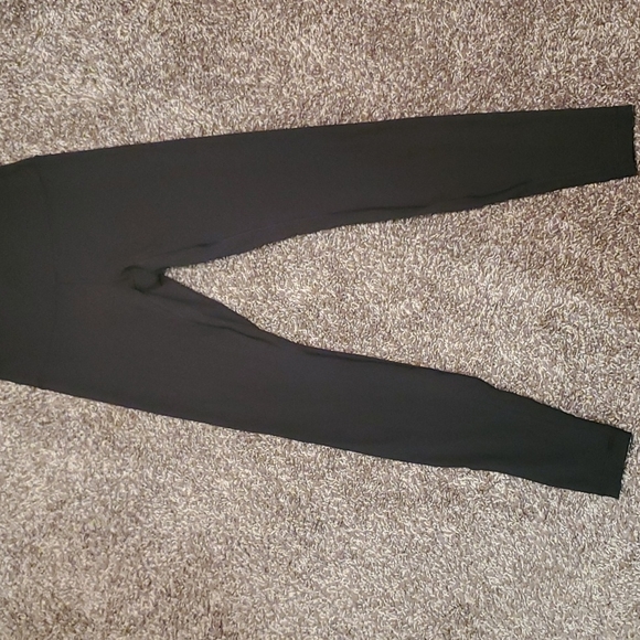 Lululemon wunder under - Picture 3 of 4